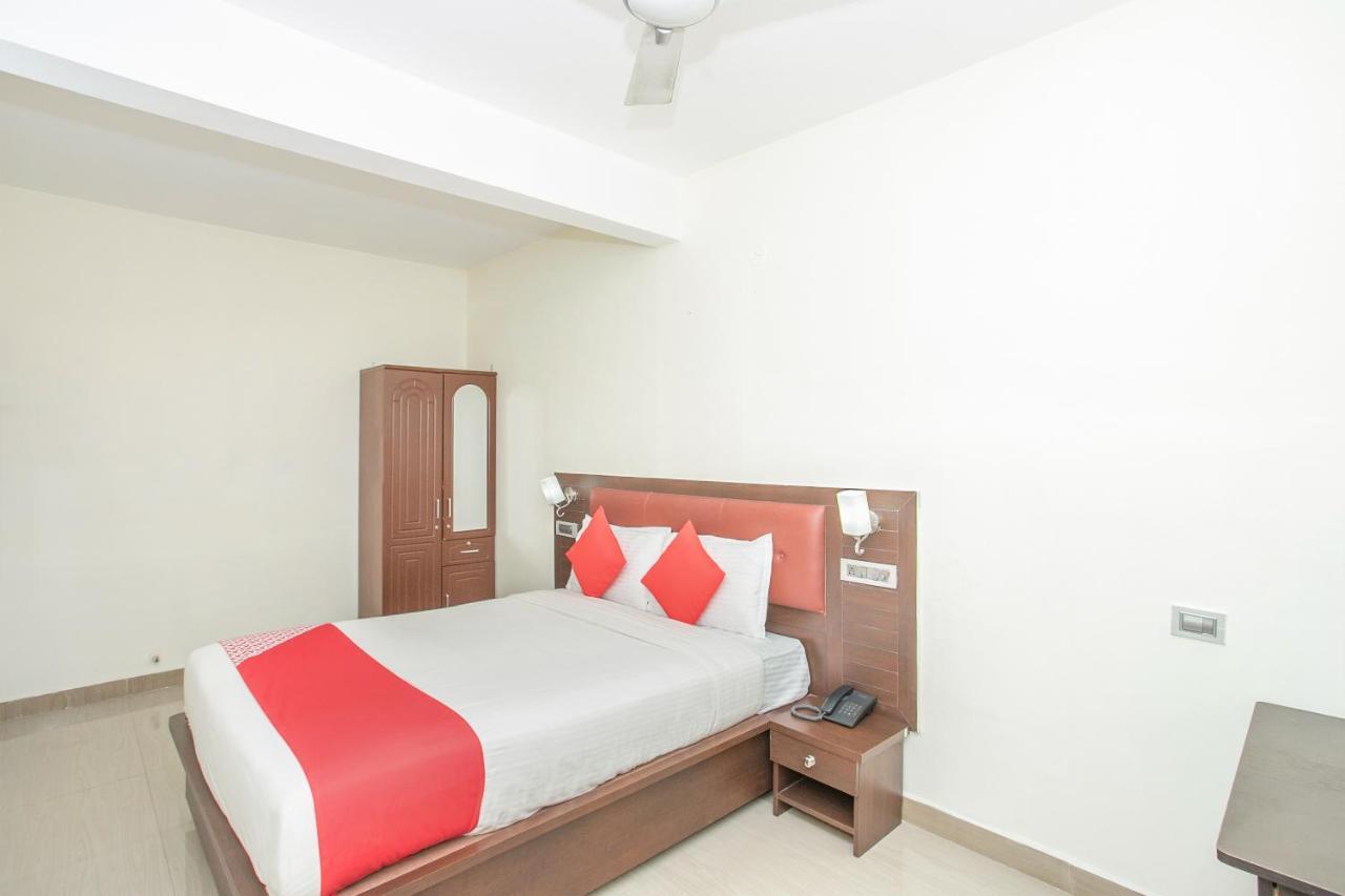 Oyo 13170 Victory Suites بنغالور المظهر الخارجي الصورة